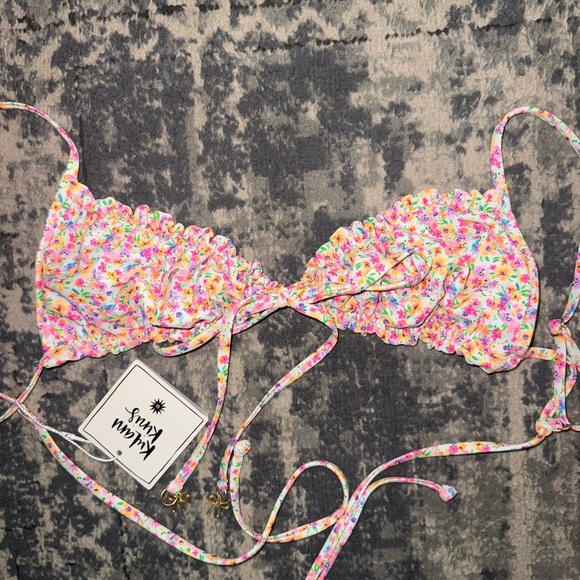 Kulani Kinis Ruched Bikini Top - Picture 4 of 4